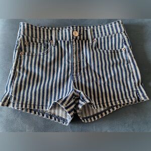 American Eagle Outfitters Blue and White Striped Shorts - Stretch